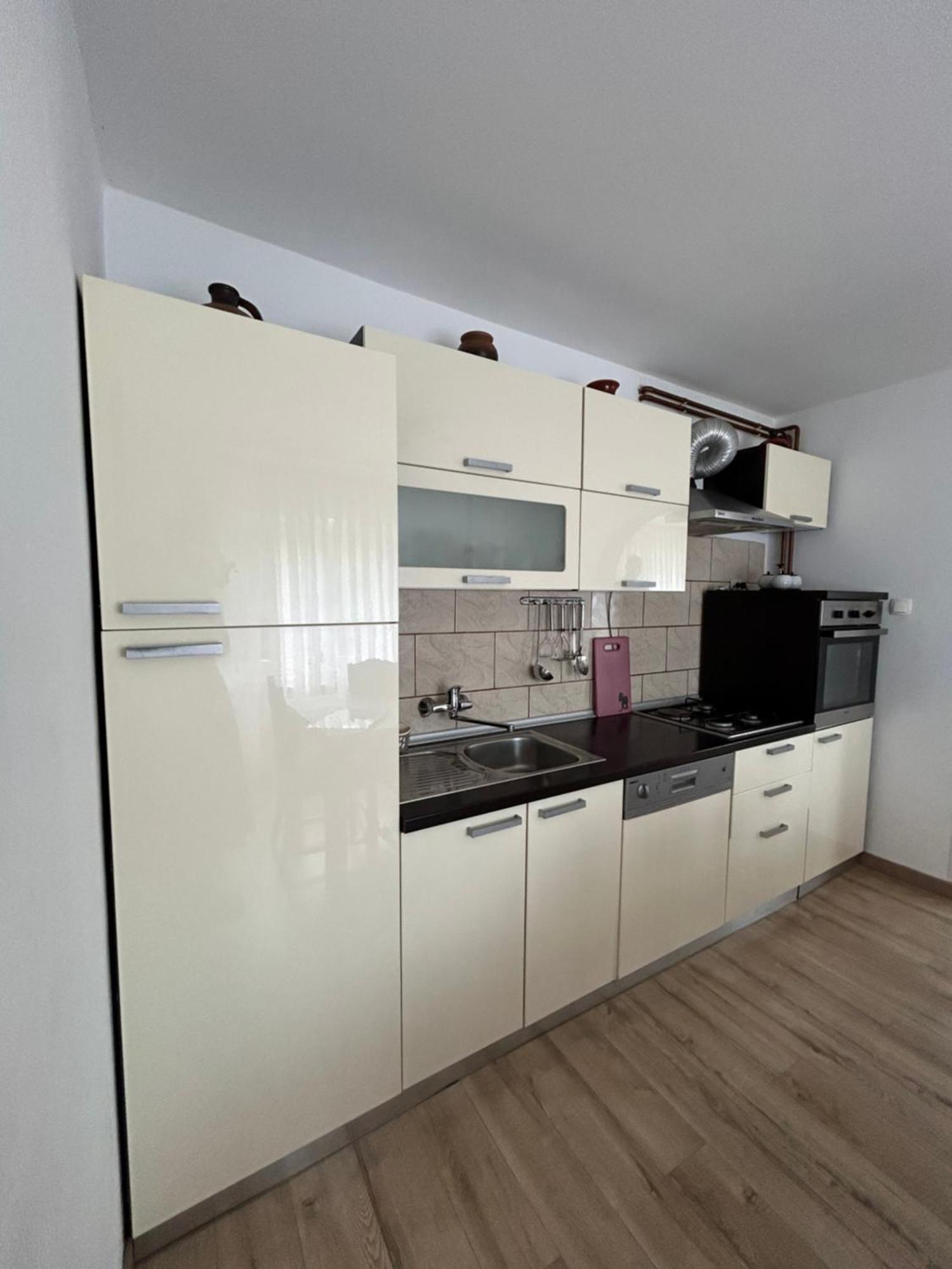 Apartments And Rooms Krizmanic Смолянац Екстериор снимка